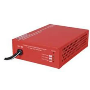 Battery Charger/Maintainer Automatic 12 volt 6 amp
